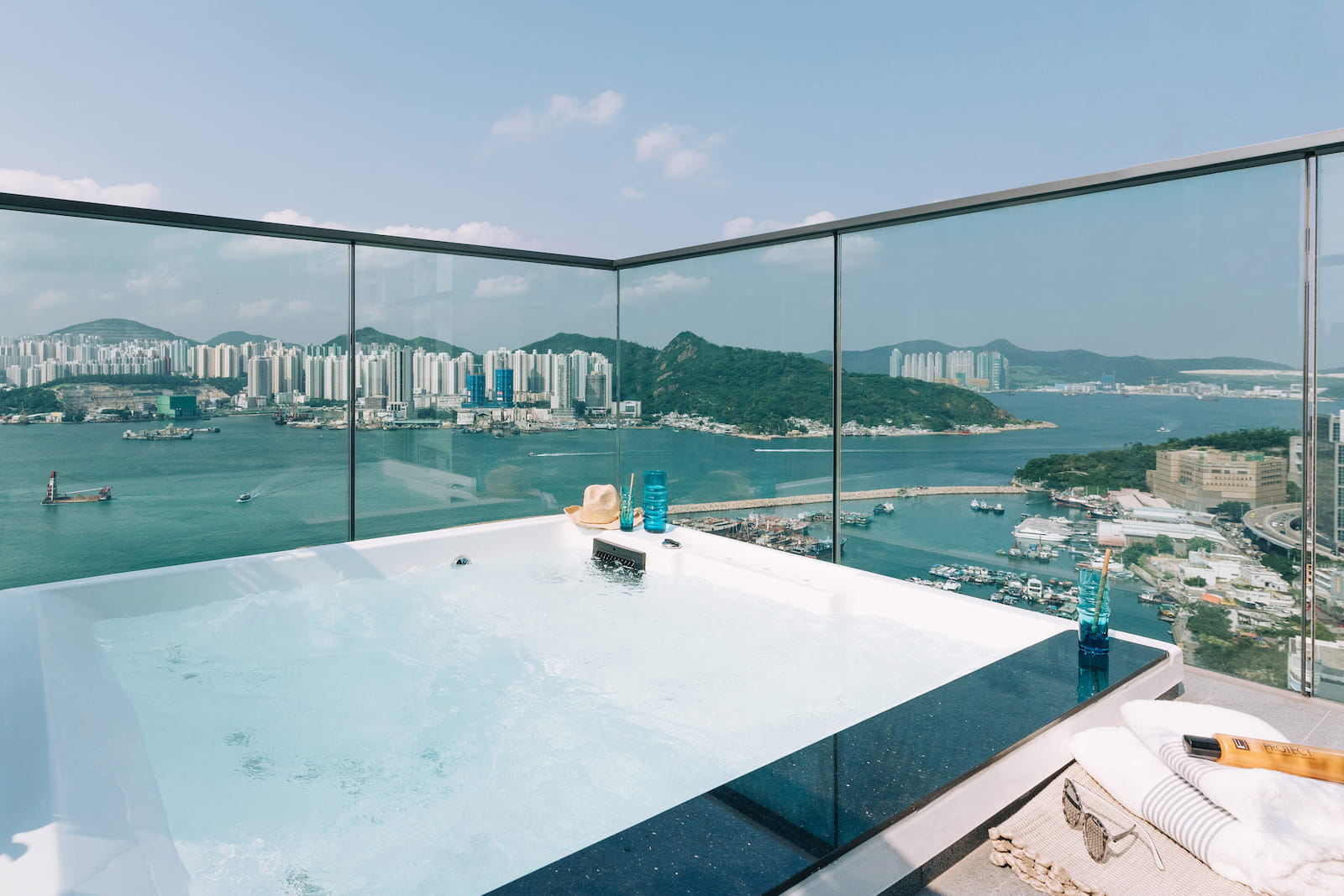 Curated visual reference: 2 Bedroom Penthouse Penthouse In Hk Photo Inspiration