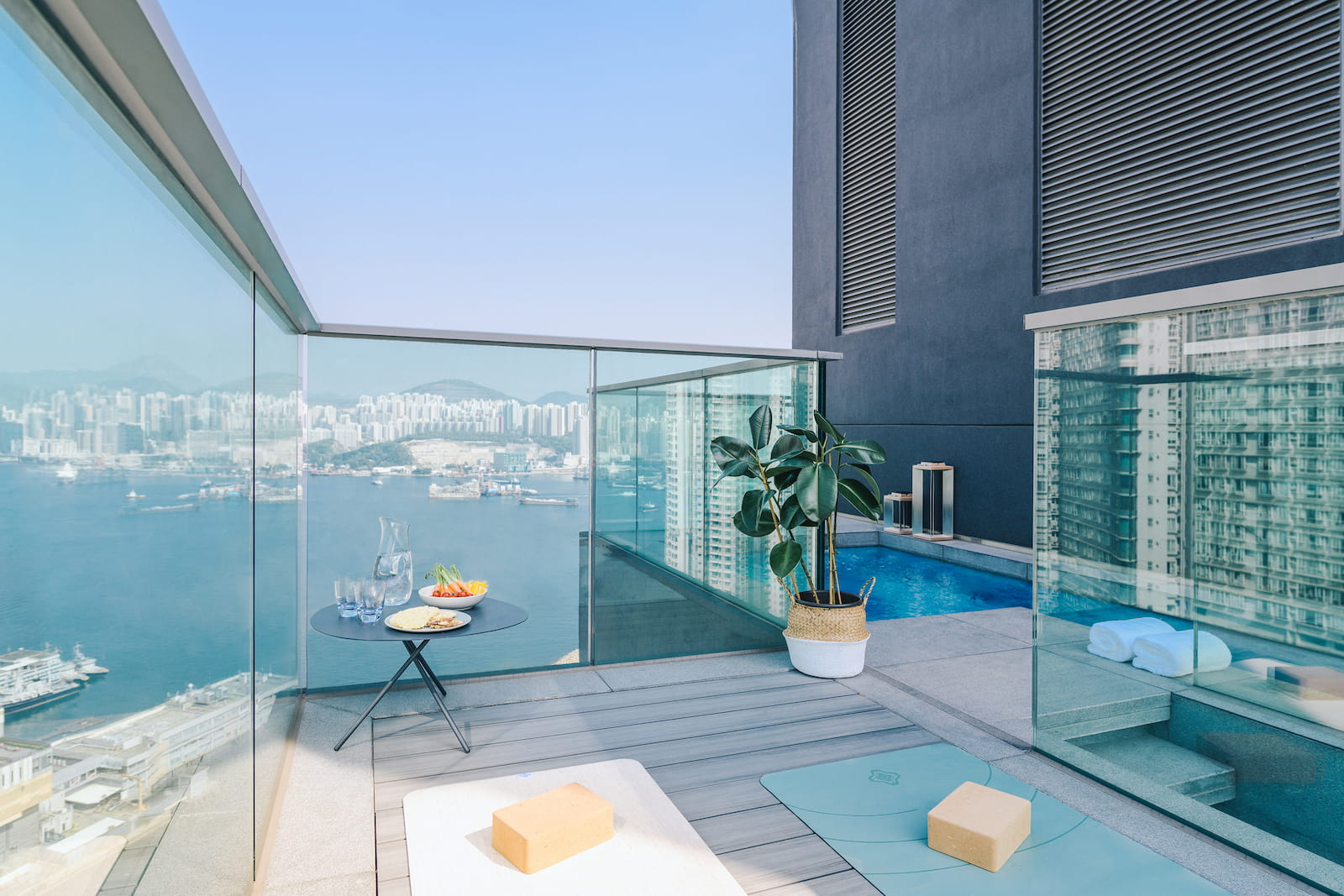 3-Bedroom Penthouse Serviced Apartment | Lanson Place Waterfront Suites